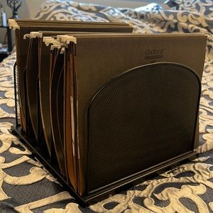 Office Supplies: Files & Folders Included